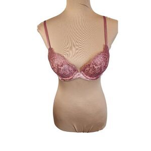 Victoria Secret Very Sexy Push up Bra Size 32A in Rose